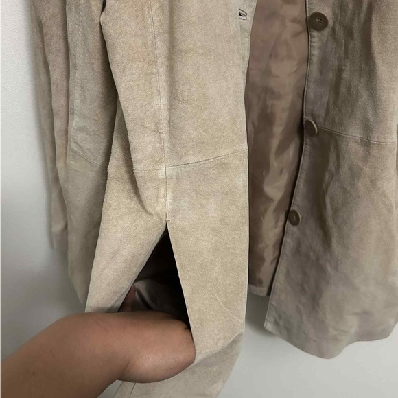Vintage Bernardo Tan Suede Trench Coat size xl - Picture 7 of 8